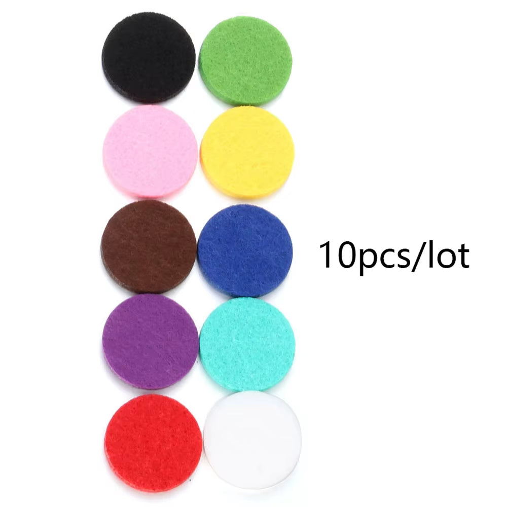 New Aroma Diffuser Necklace Vintage Flower Open Lockets Pendant Perfume Essential Oil Diffuser Aromatherapy Necklace