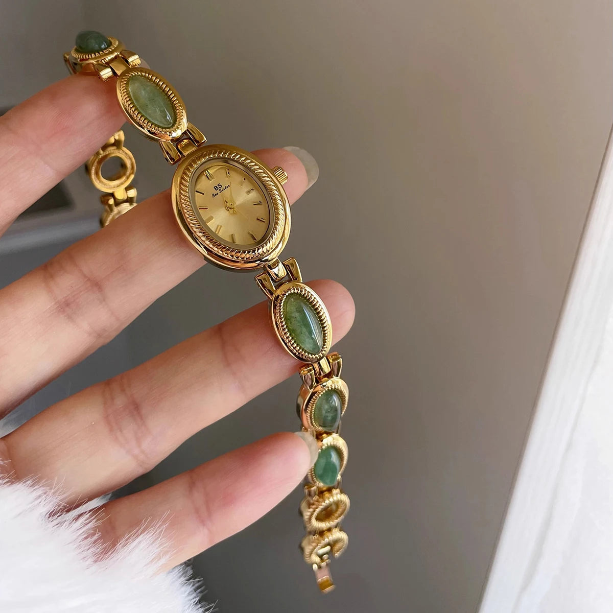 Luxury Jade Quartz Wristwatch