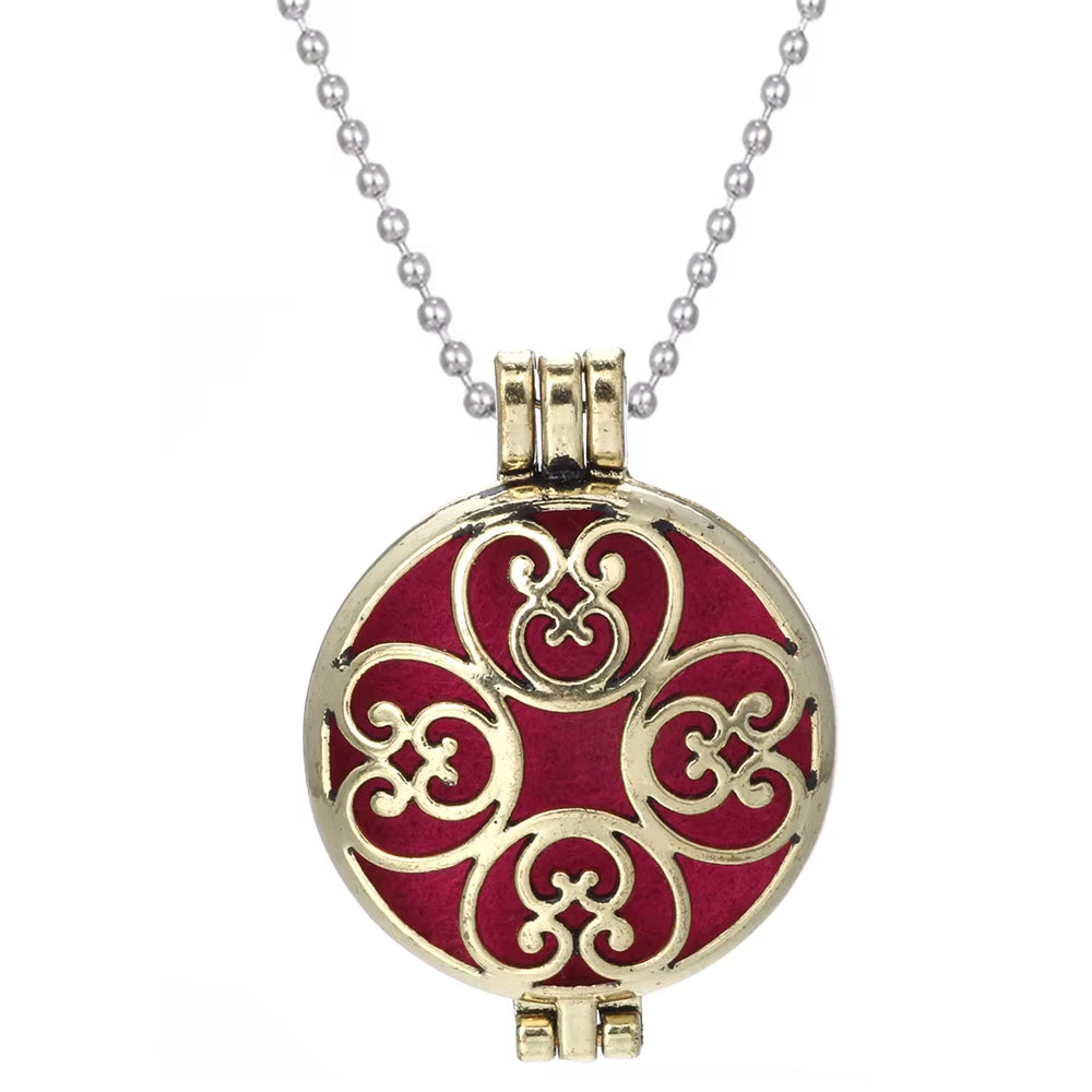 New Aroma Diffuser Necklace Vintage Flower Open Lockets Pendant Perfume Essential Oil Diffuser Aromatherapy Necklace