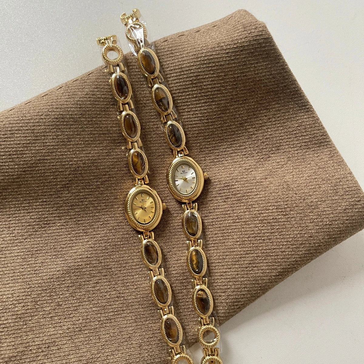 Luxury Jade Quartz Wristwatch